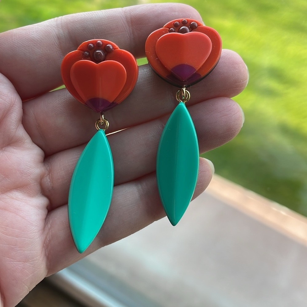 KATE SPADE UEC “Best Buds” red green floral statement earrings - Picture 4 of 9
